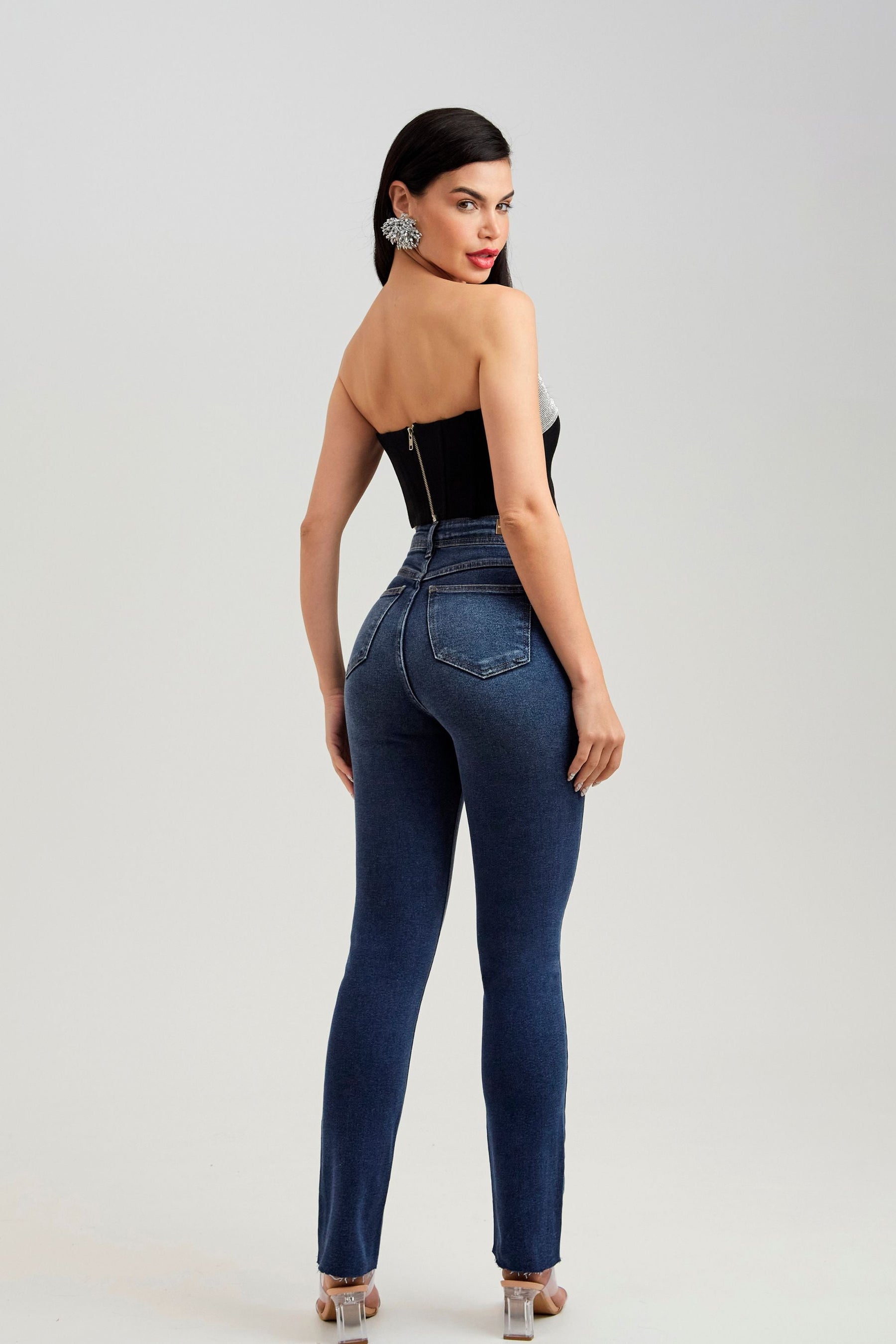 Calça Jeans Modeladora Essencial Reta Cós Super Alto