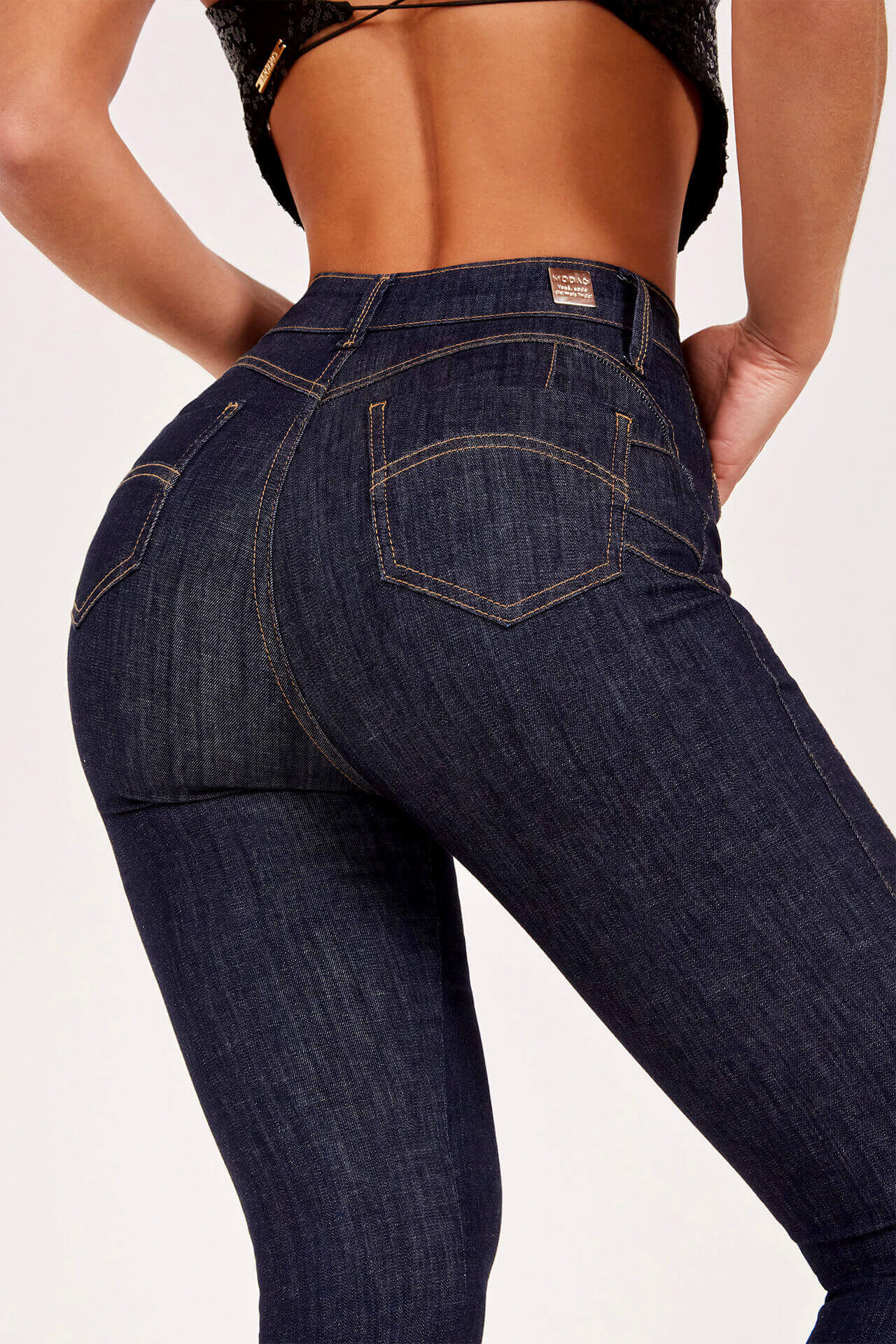 Calça Jeans Modeladora Mega Bumbum Skinny Fantástica Cós Alto