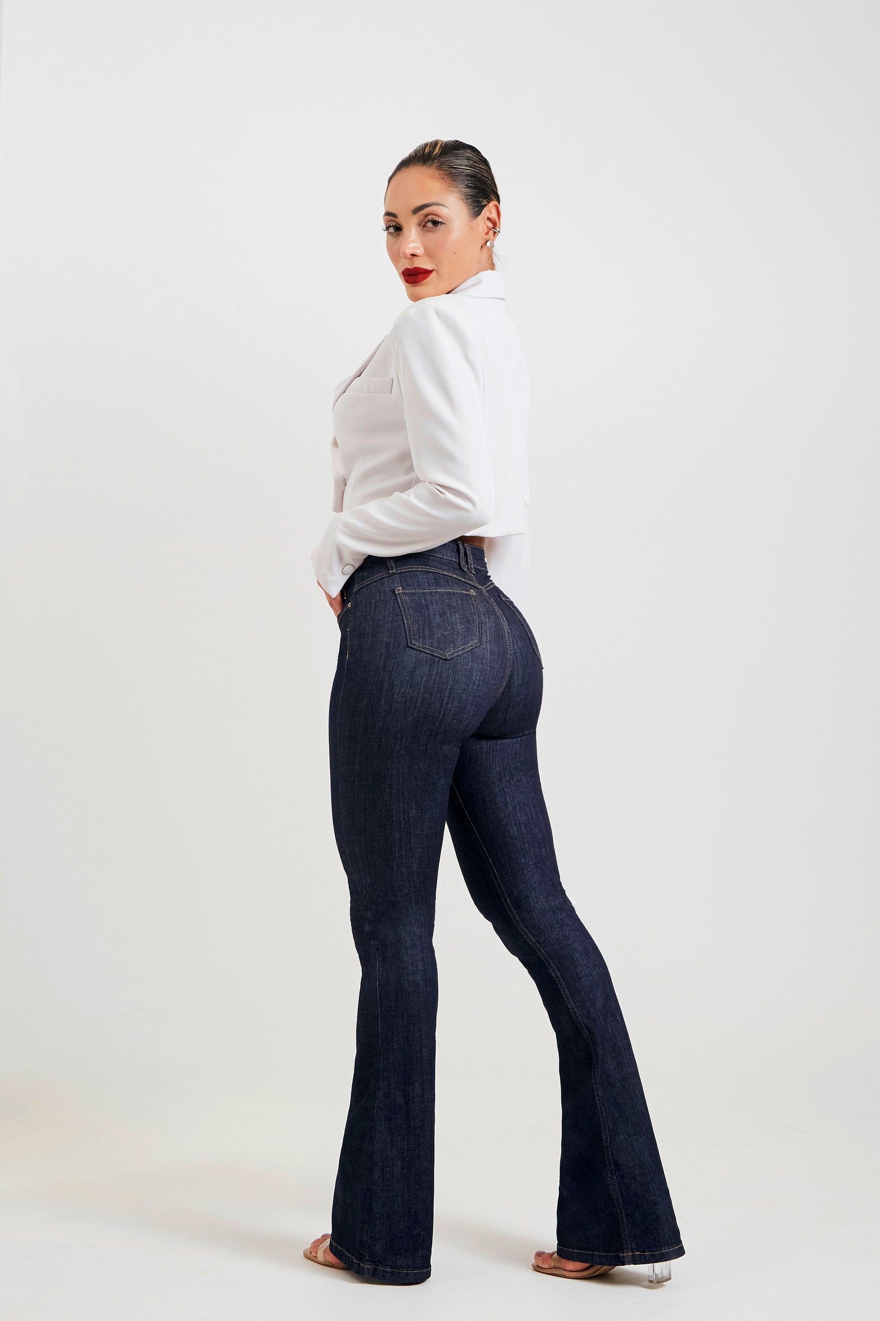 Calça Jeans Modeladora Fantástica Flare Cós Alto