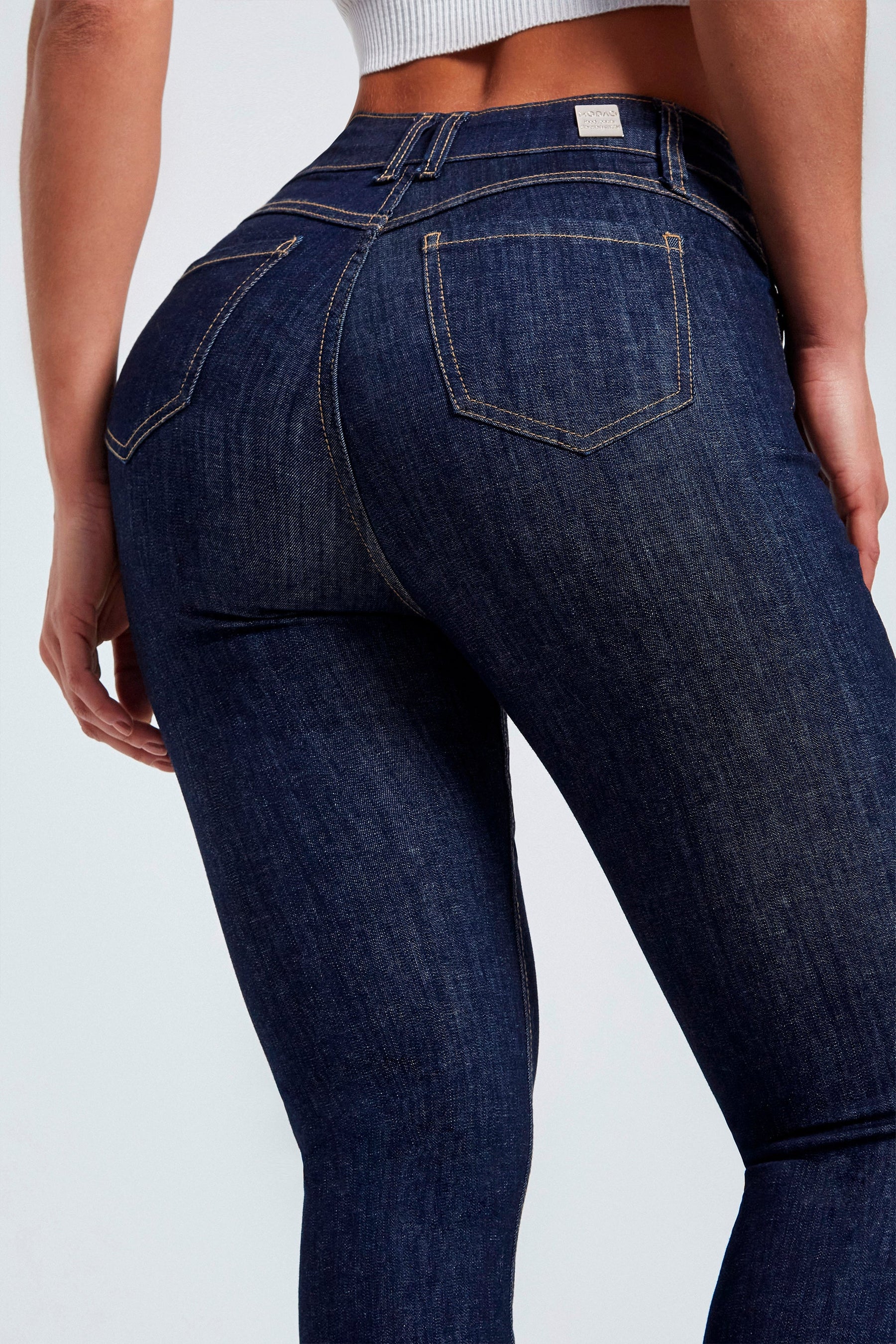 Calça Jeans Modeladora Fantástica Flare Cós Alto