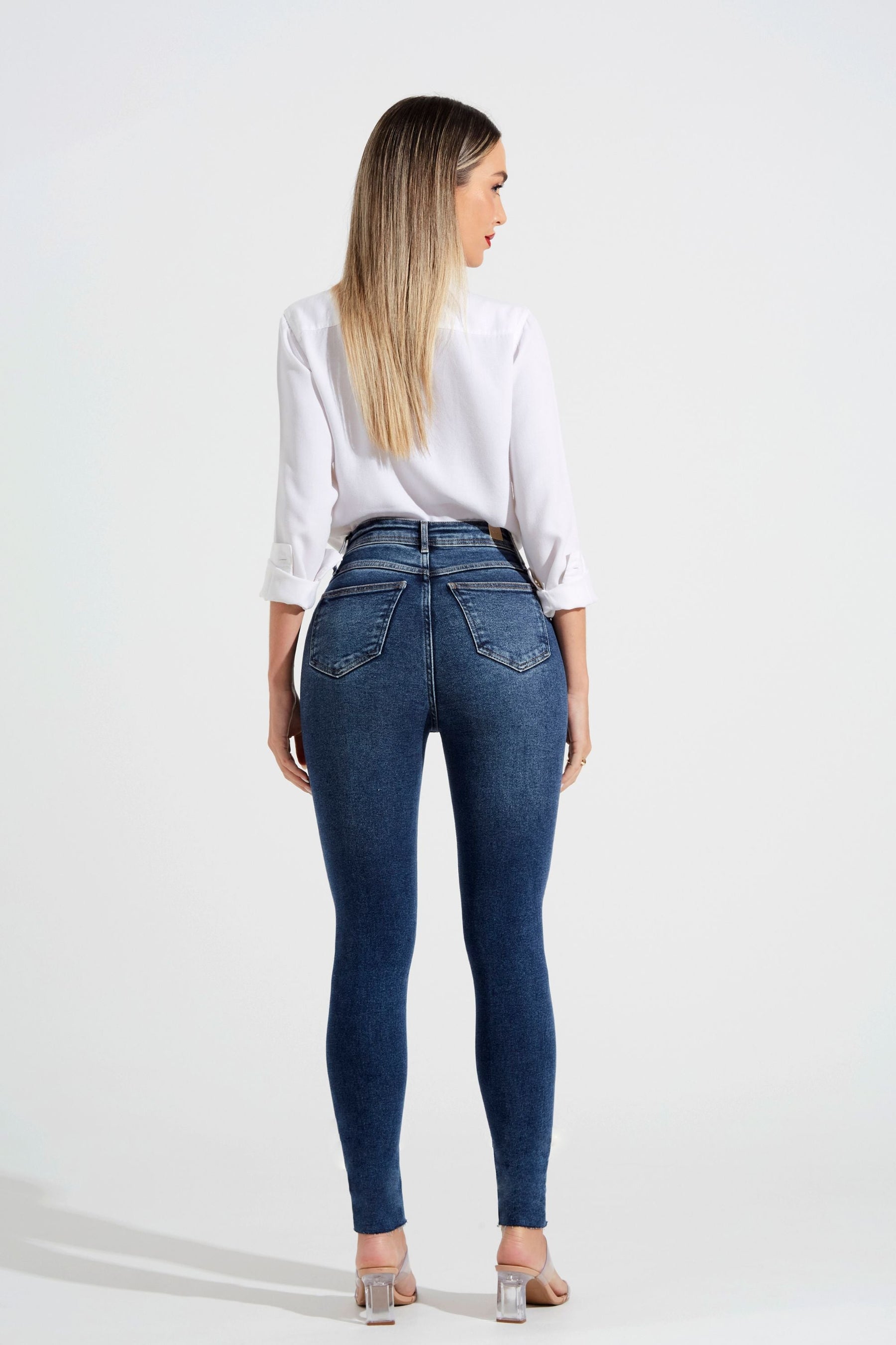 Calça Jeans Modeladora Essencial Skinny Cós Super Alto