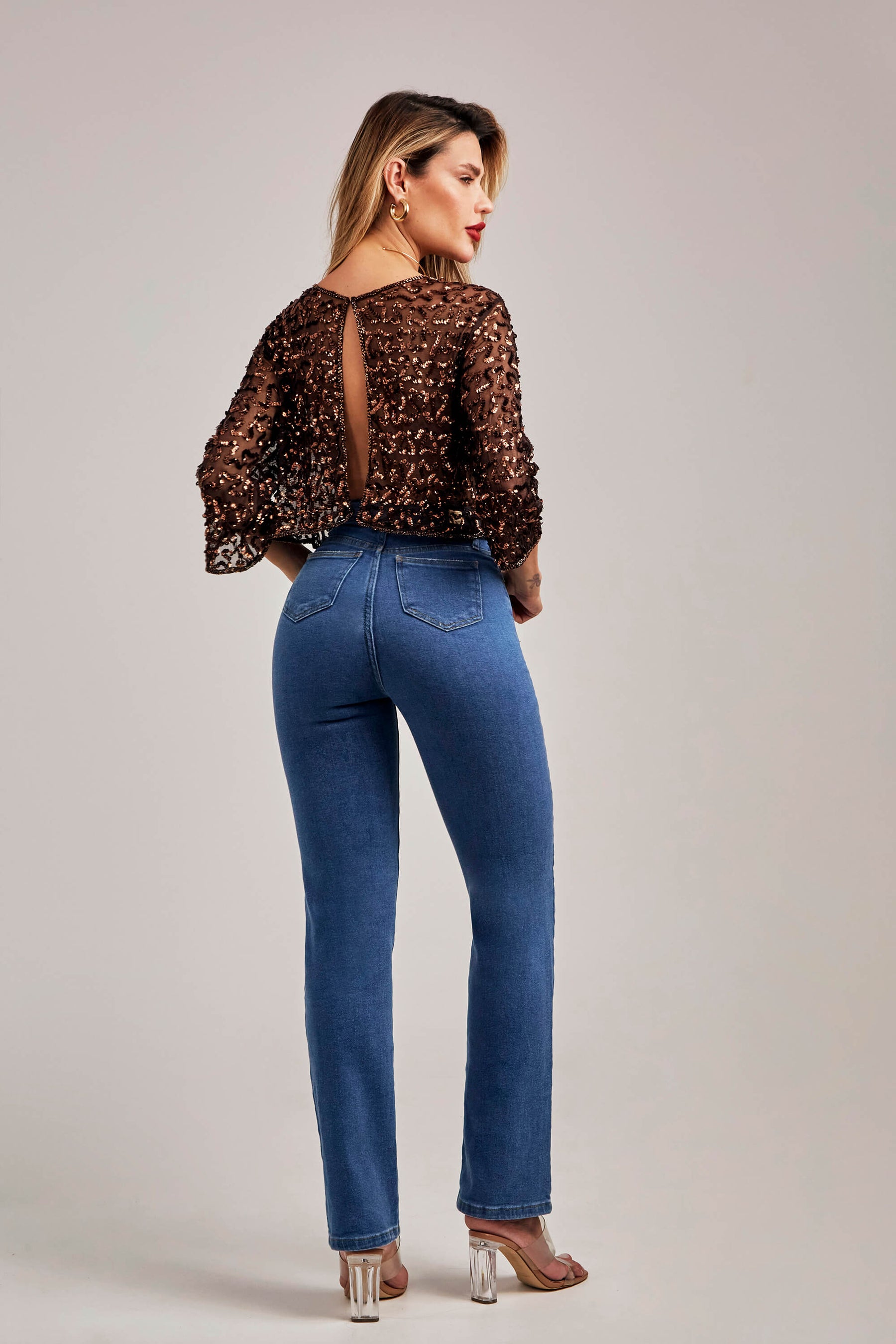 Calça Jeans Modeladora Clássica Reta Cós Super Alto