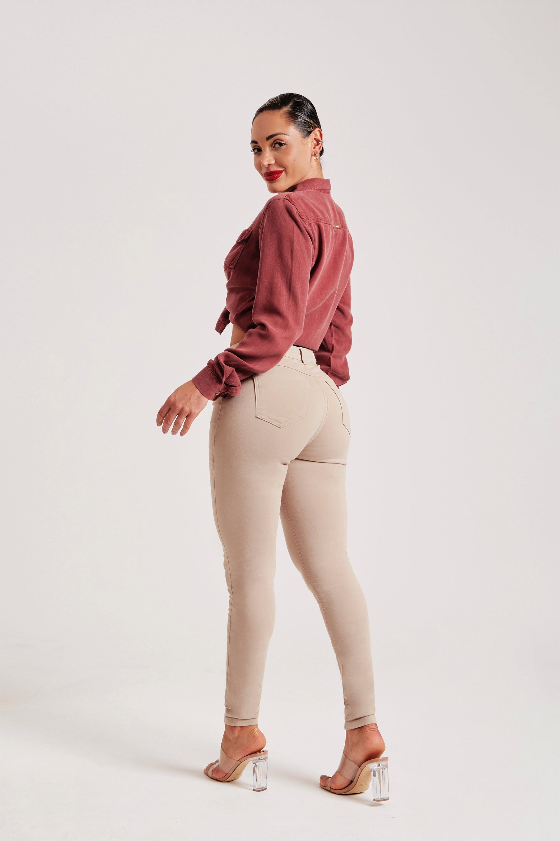 Calça Jeans Modeladora Nude Skinny Cós Alto