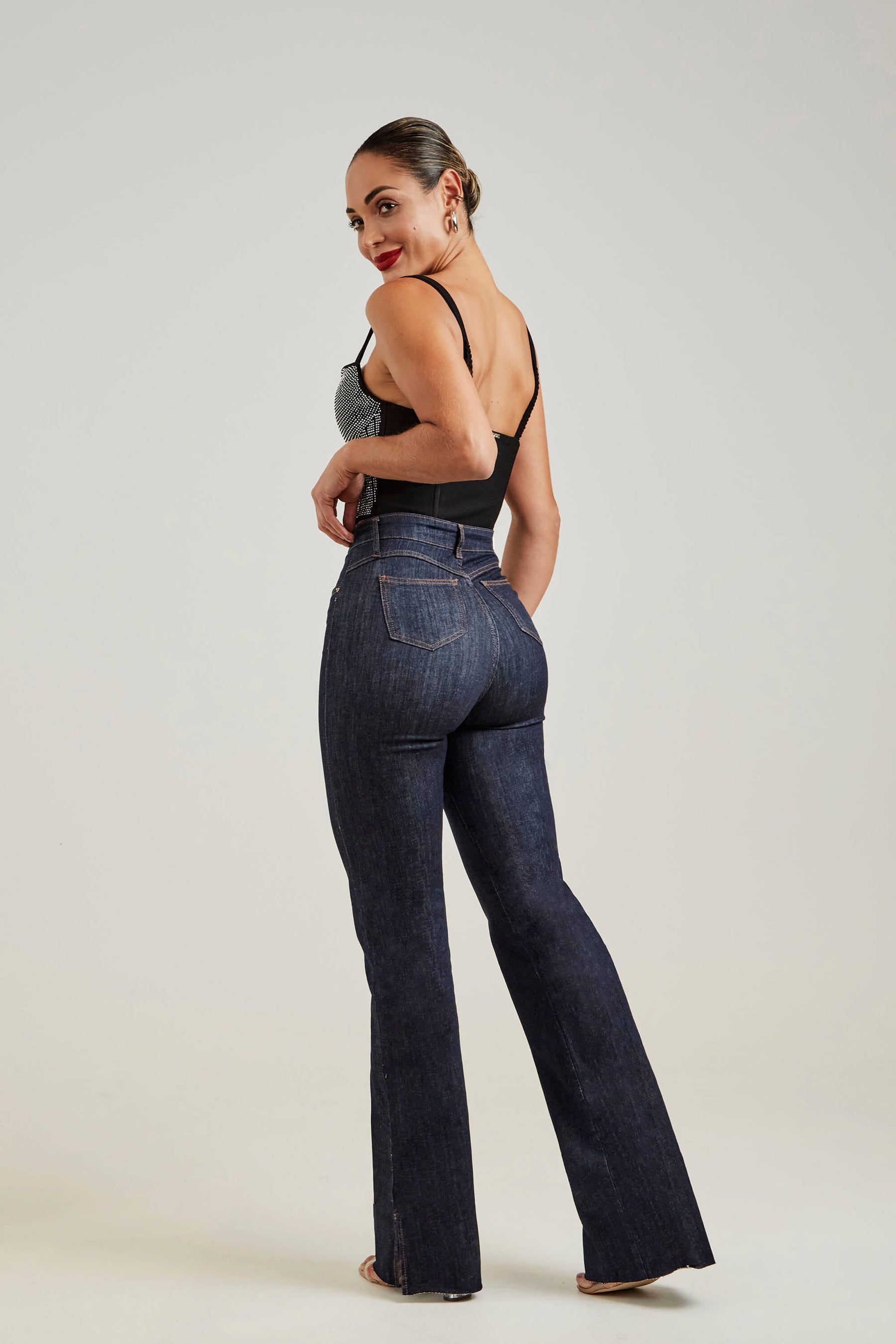Calça Jeans Modeladora Fantástica Wide Leg Cós Super Alto