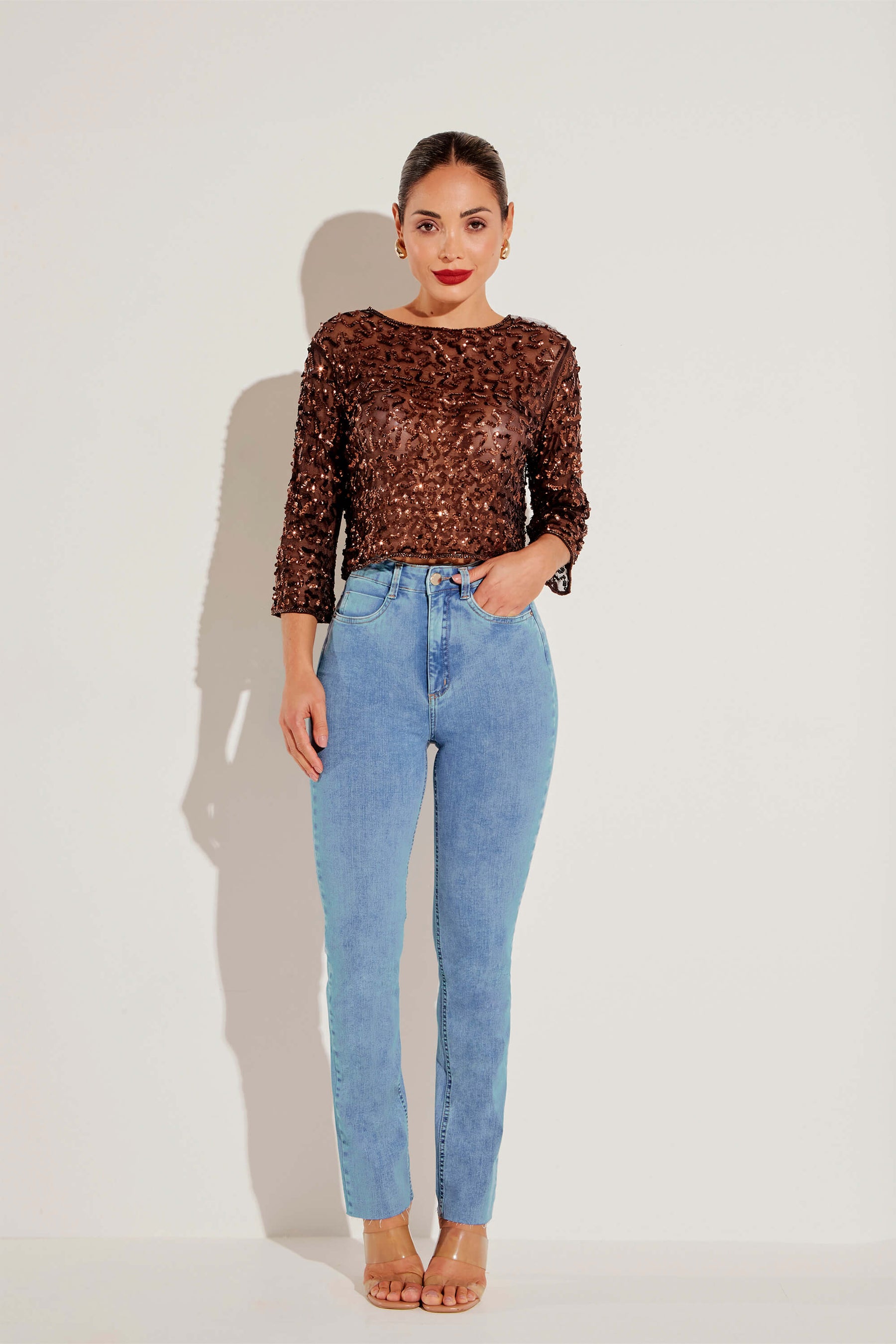 Calça Jeans Modeladora Revolucionária Reta Clara Cós Super Alto