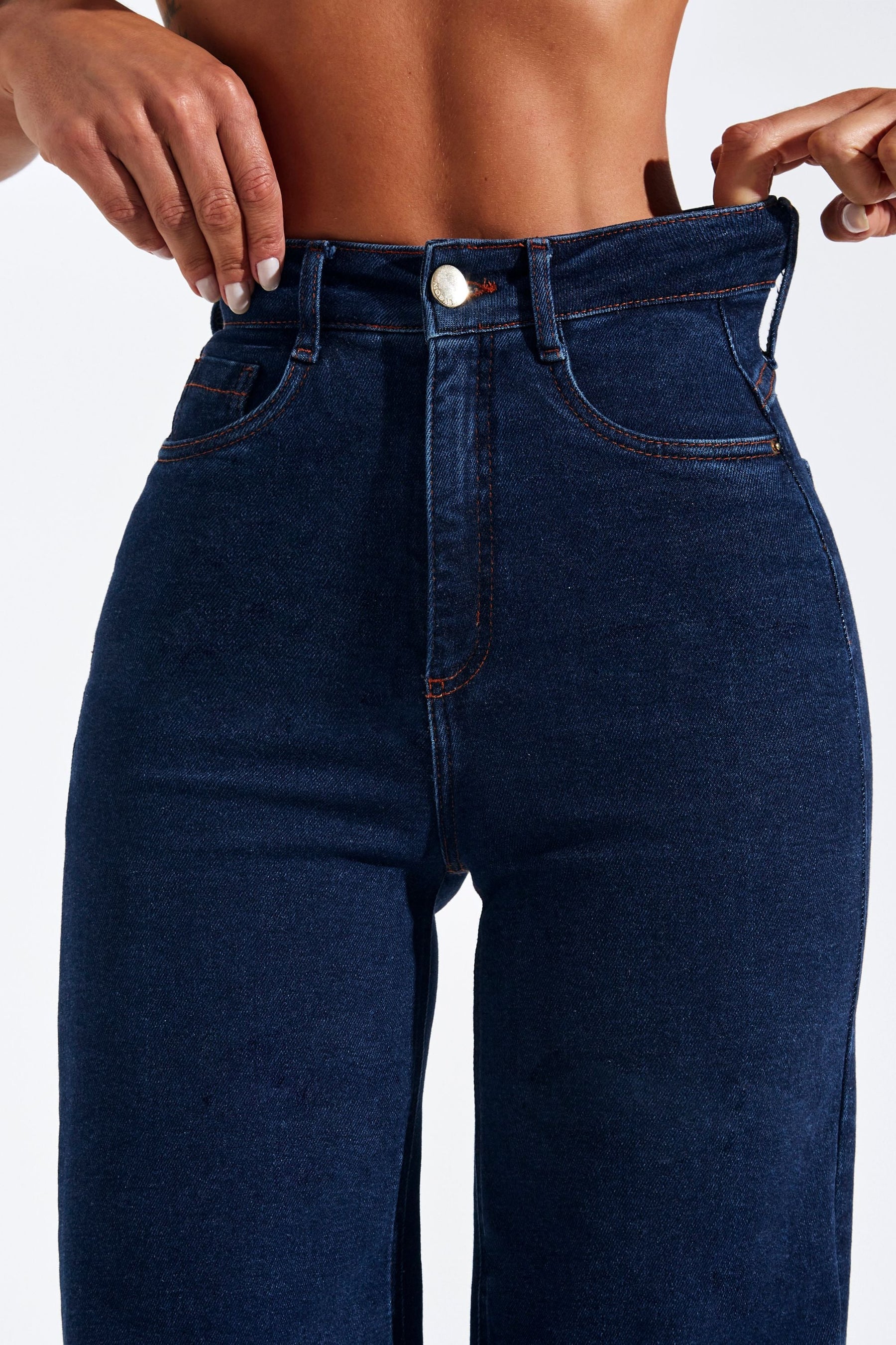 Calça Jeans Modeladora Luxury Pantalona Cós Super Alto