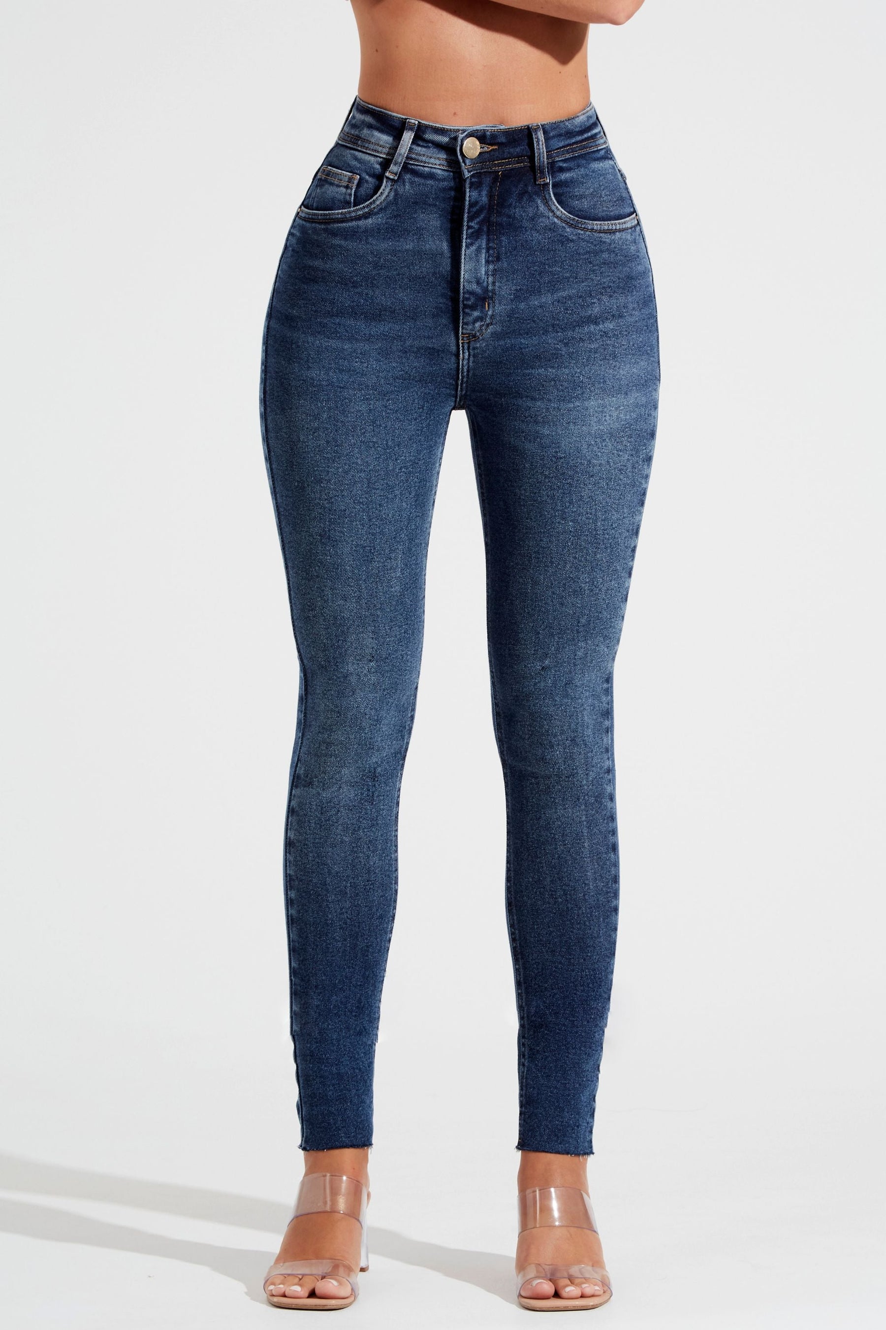 Calça Jeans Modeladora Essencial Skinny Cós Super Alto