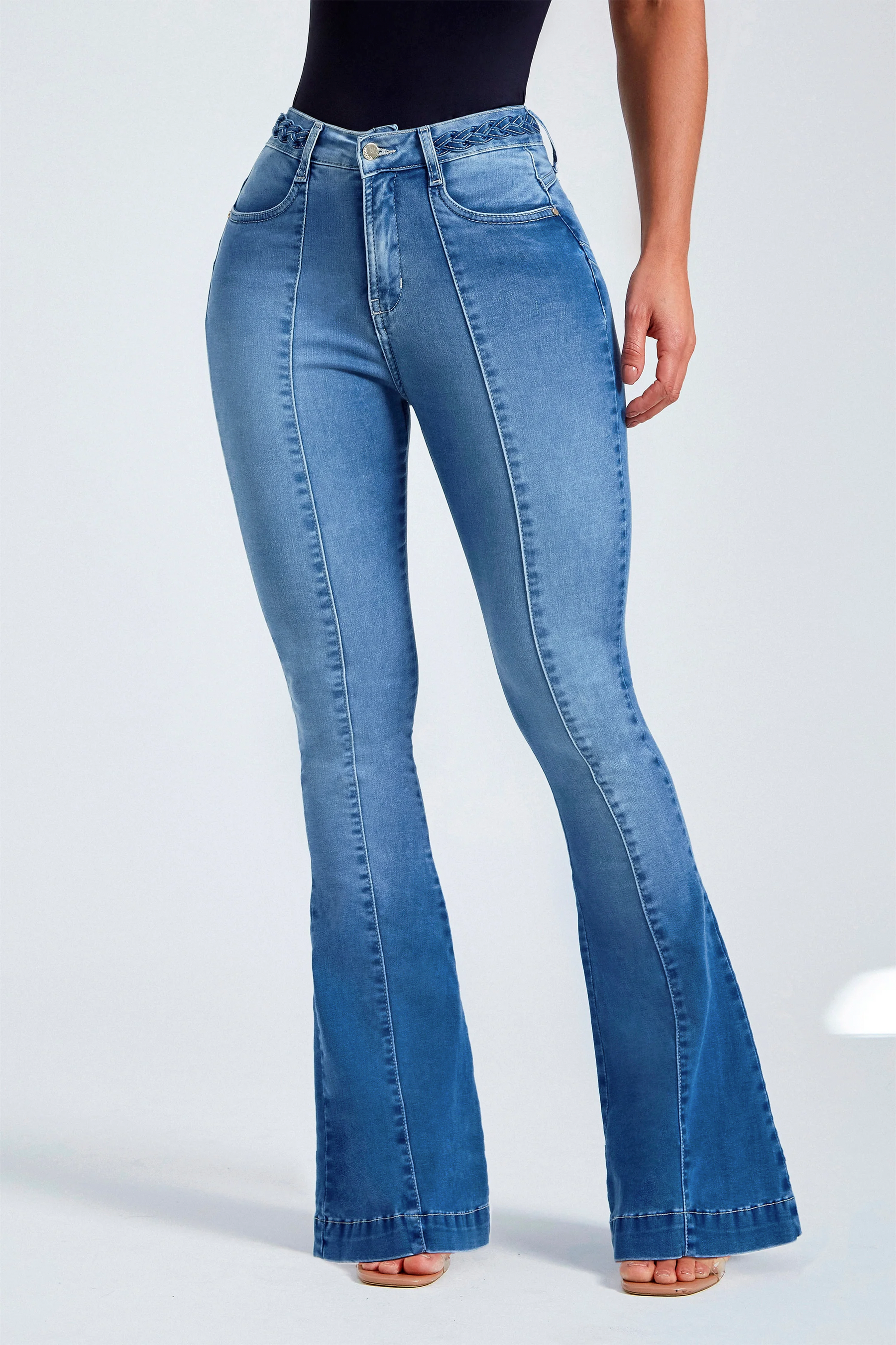 Calça Jeans Modeladora Apaixonante Flare Cós Alto