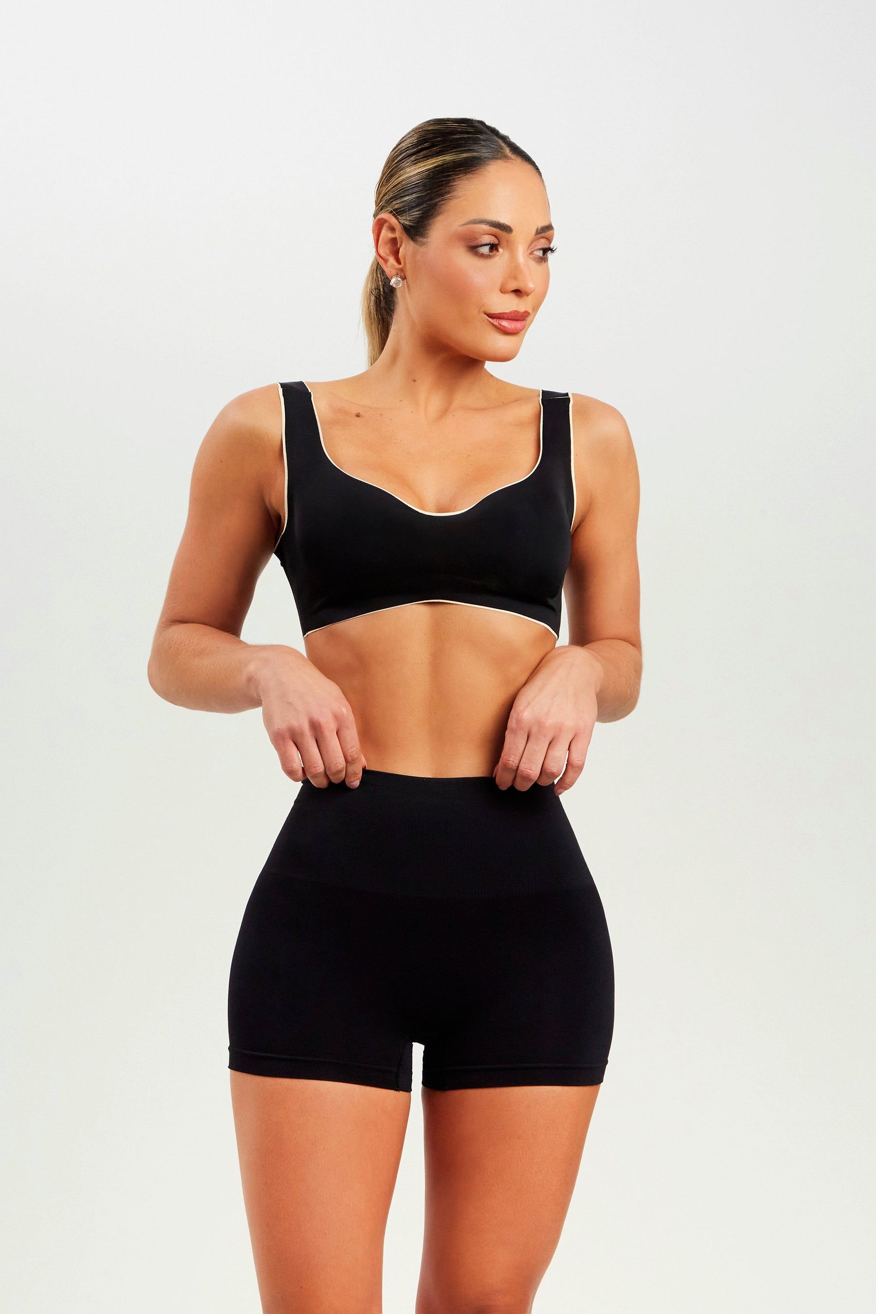 Calcinha Modeladora Preta
