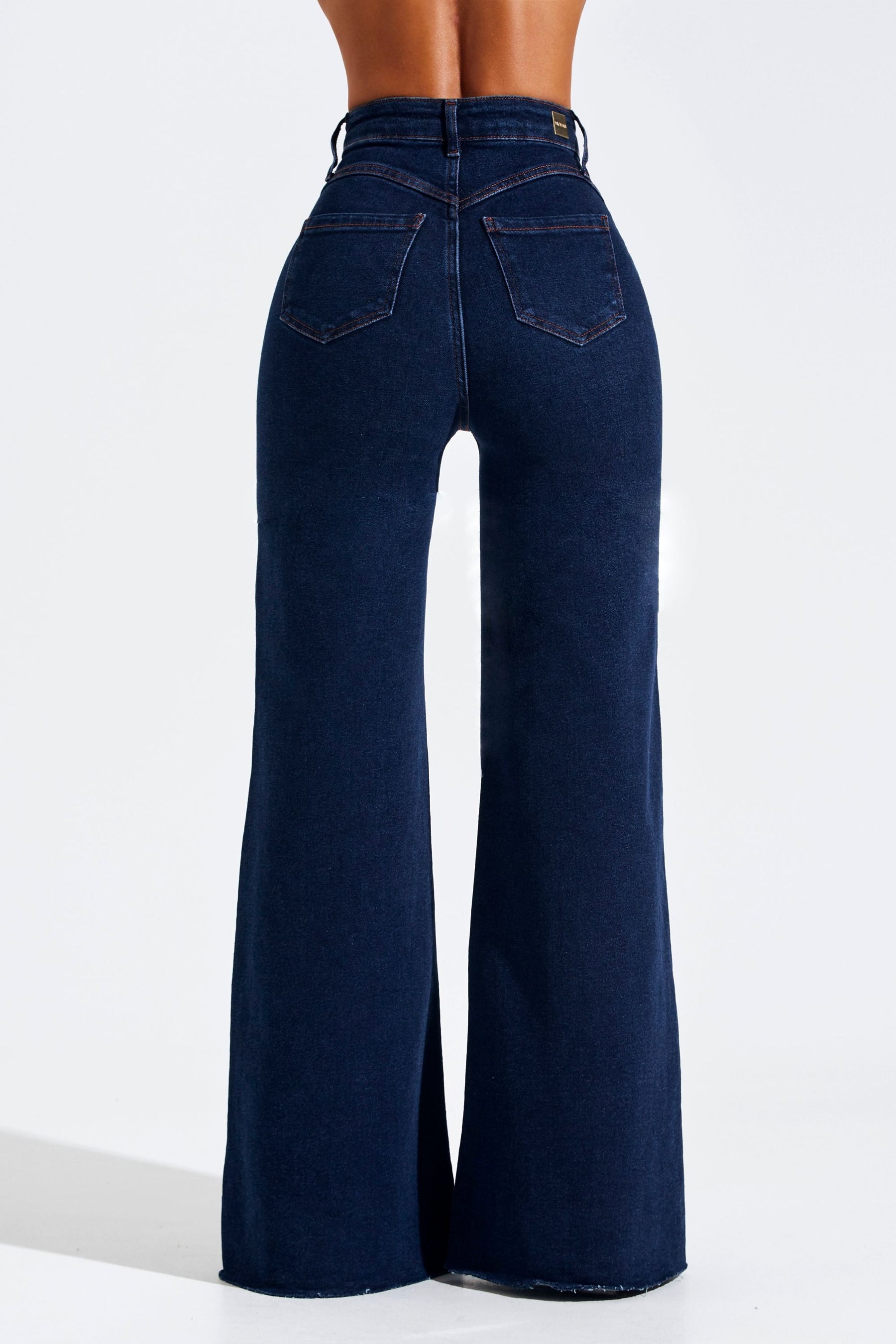 Calça Jeans Modeladora Luxury Pantalona Cós Super Alto