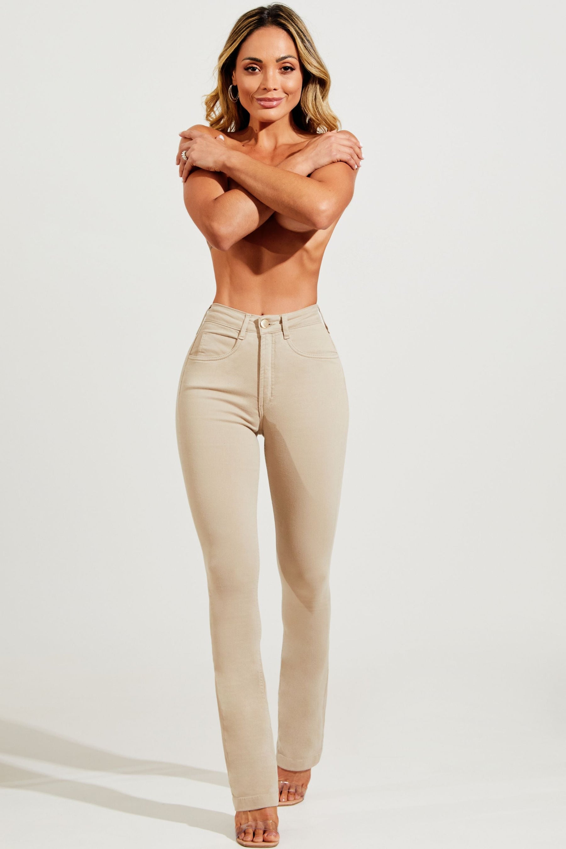Calça Jeans Modeladora Nude Boot Cut Cós Médio