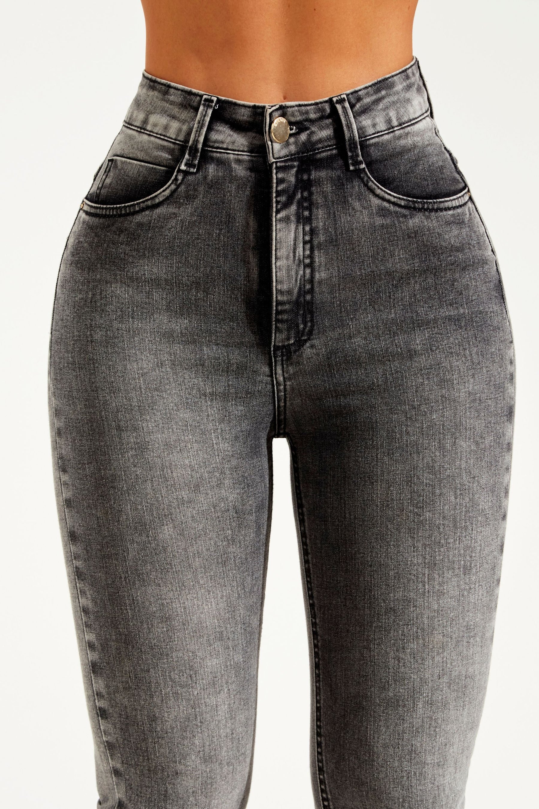 Calça Jeans Modeladora Cinza Reta Cós Super Alto
