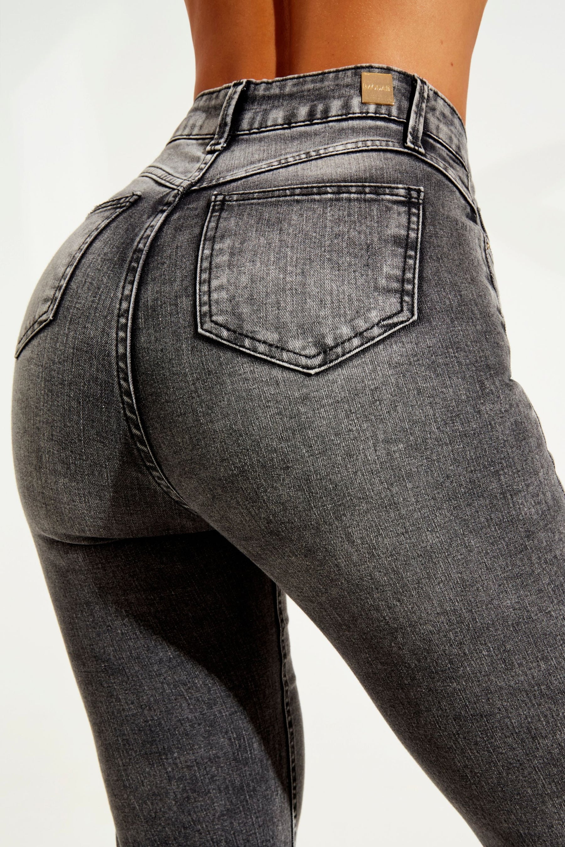Calça Jeans Modeladora Cinza Reta Cós Super Alto
