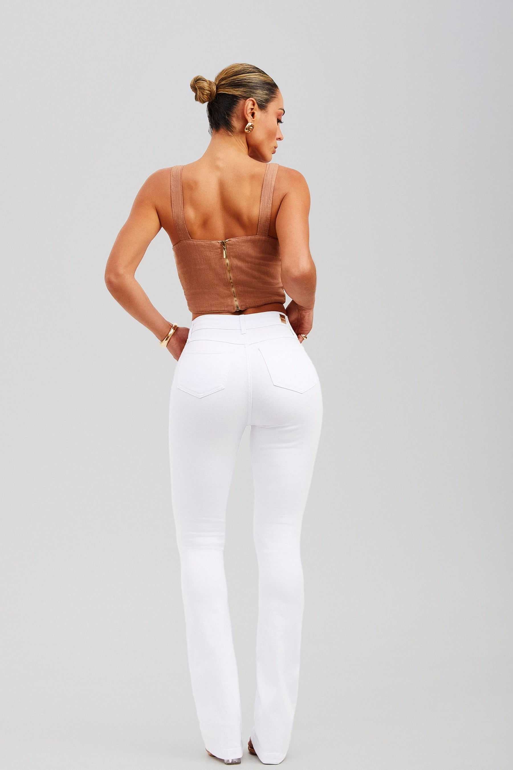 Calça Jeans Modeladora Milagrosa Boot Cut Cós Alto - Branca