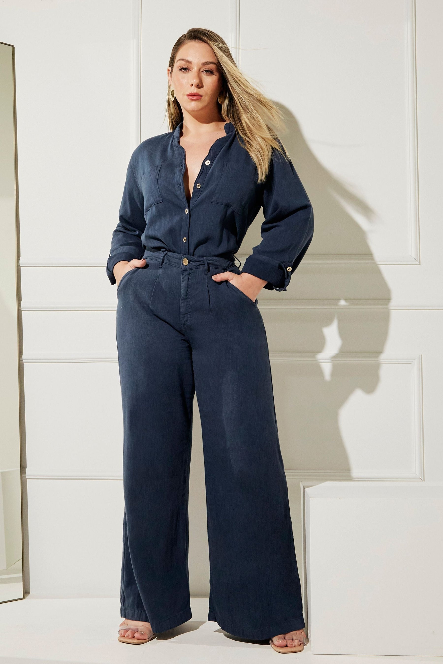 Calça Pantalona de Linho Térmico Dunas Azul Marinho