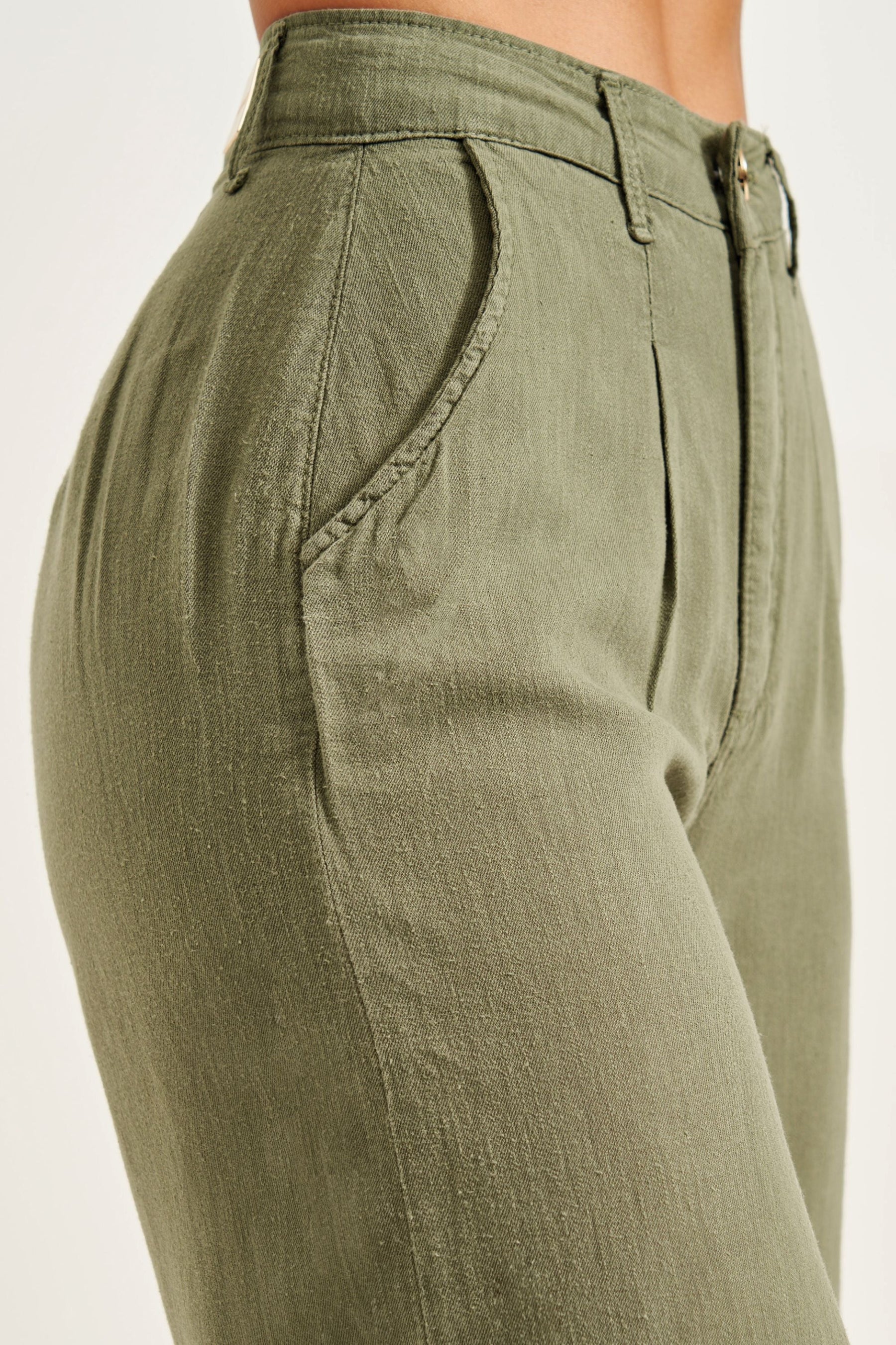 Calça Pantalona de Linho Térmico Dunas Verde Militar