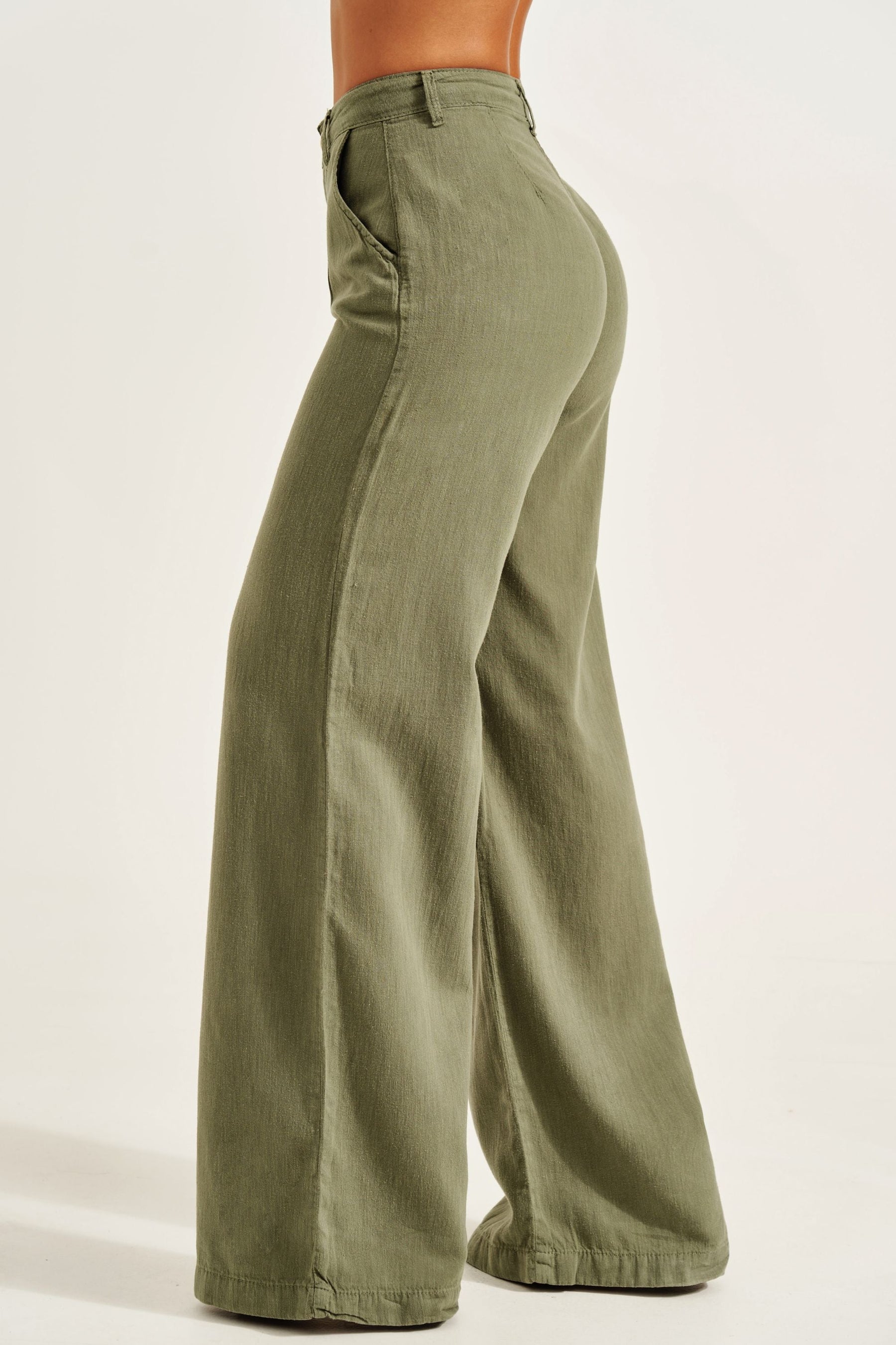 Calça Pantalona de Linho Térmico Dunas Verde Militar