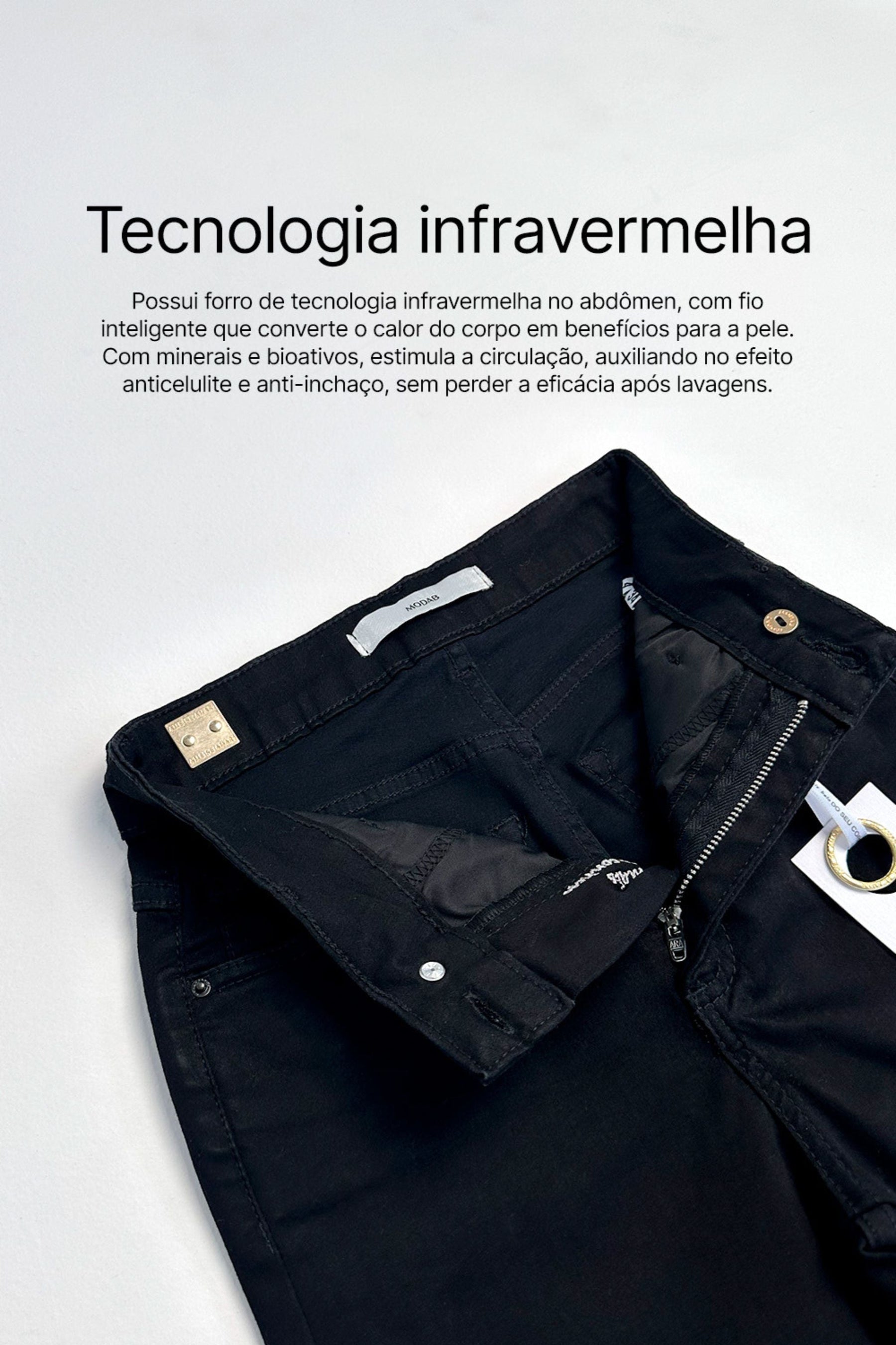 Calça Jeans Modeladora Reta Preto Intenso Cós Médio