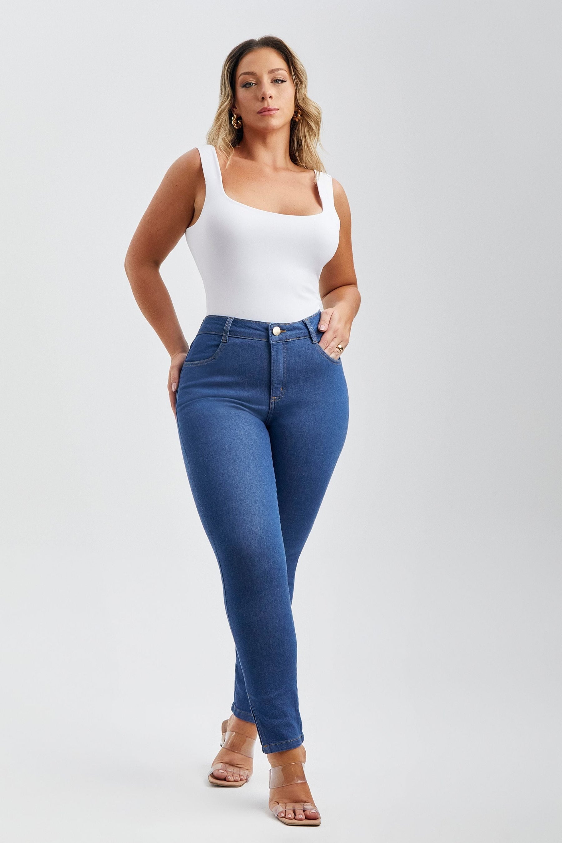 Calça Jeans Ultra Modeladora Skinny Jeans Médio Cós Médio