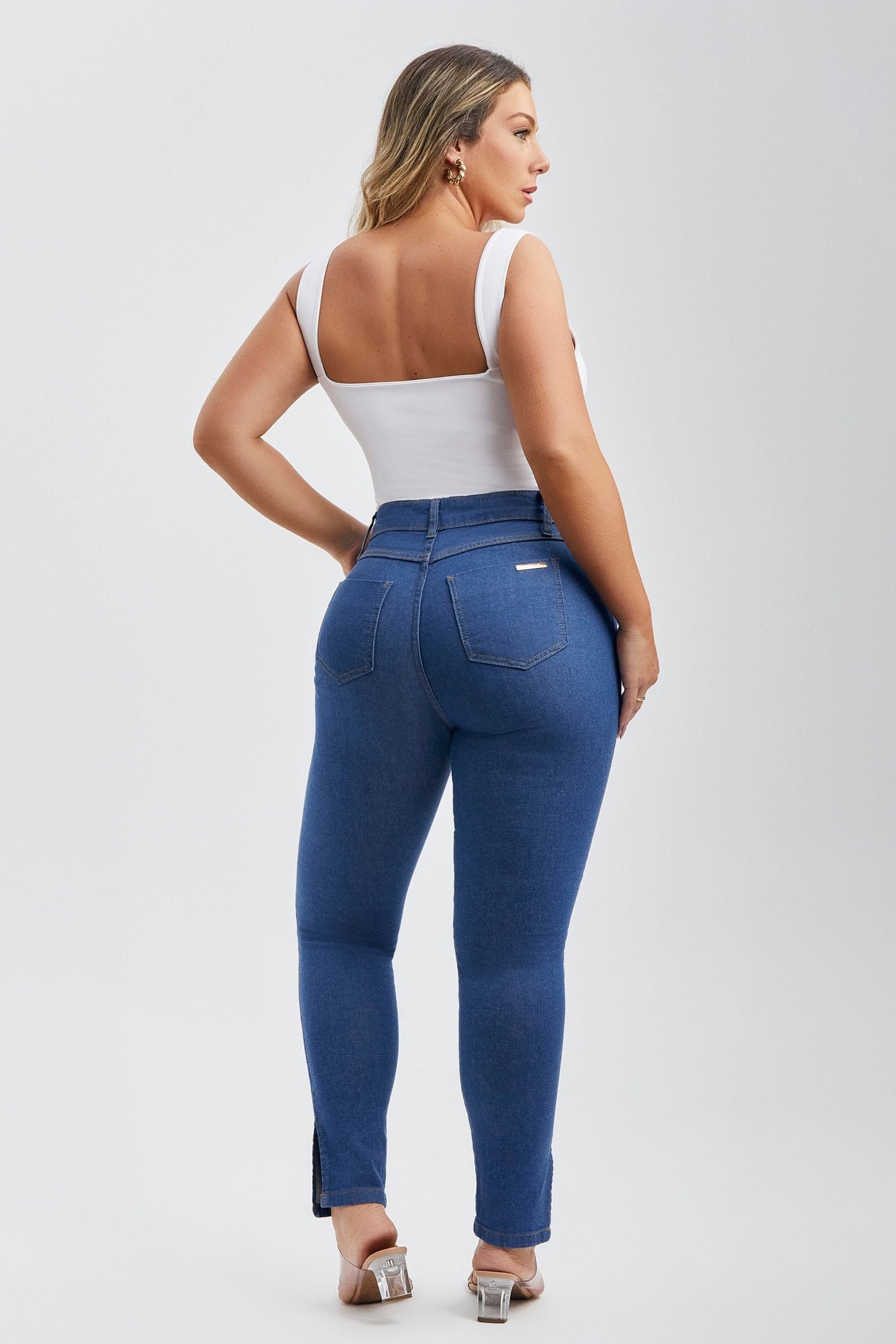 Calça Jeans Ultra Modeladora Skinny Jeans Médio Cós Médio