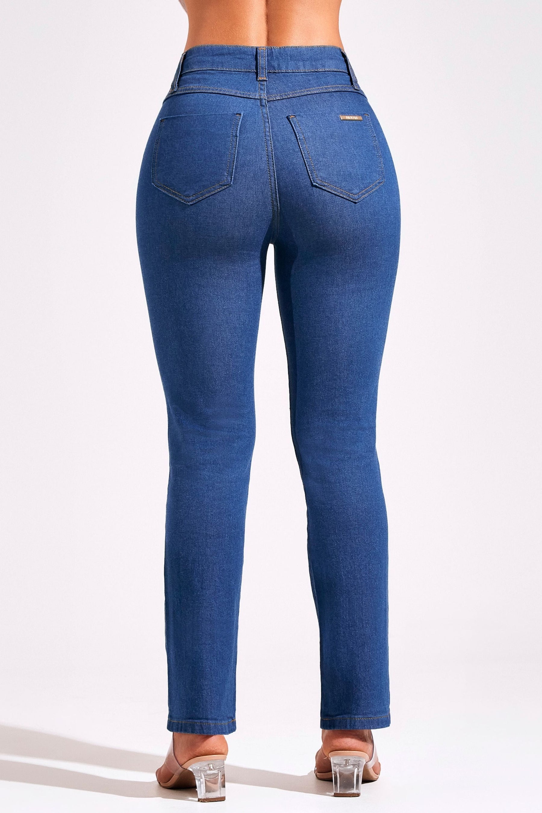 Calça Jeans Ultra Modeladora Reta Jeans Médio Cós Médio