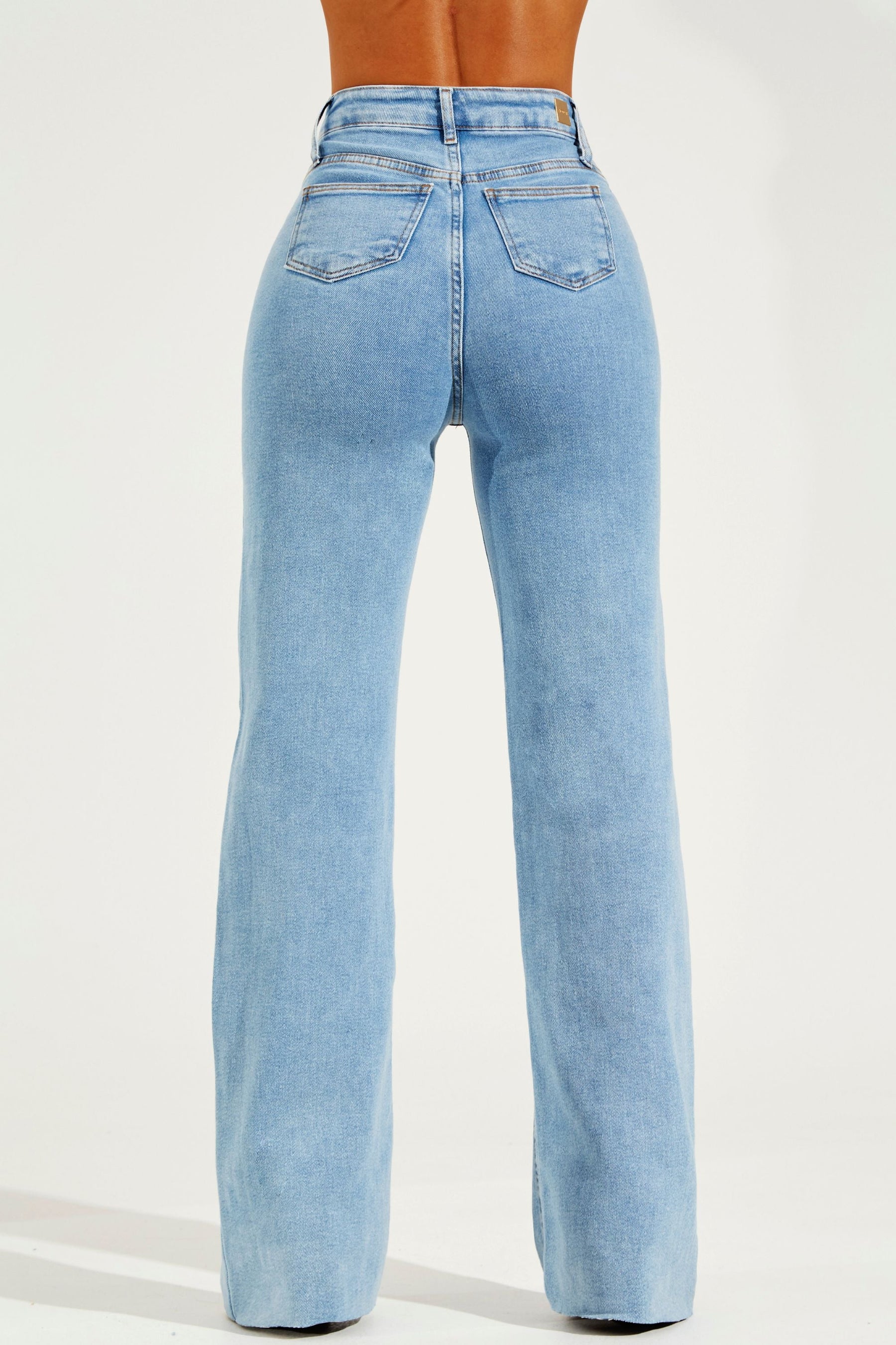 Calça Jeans Modeladora Basic Wide Leg Cós Super Alto