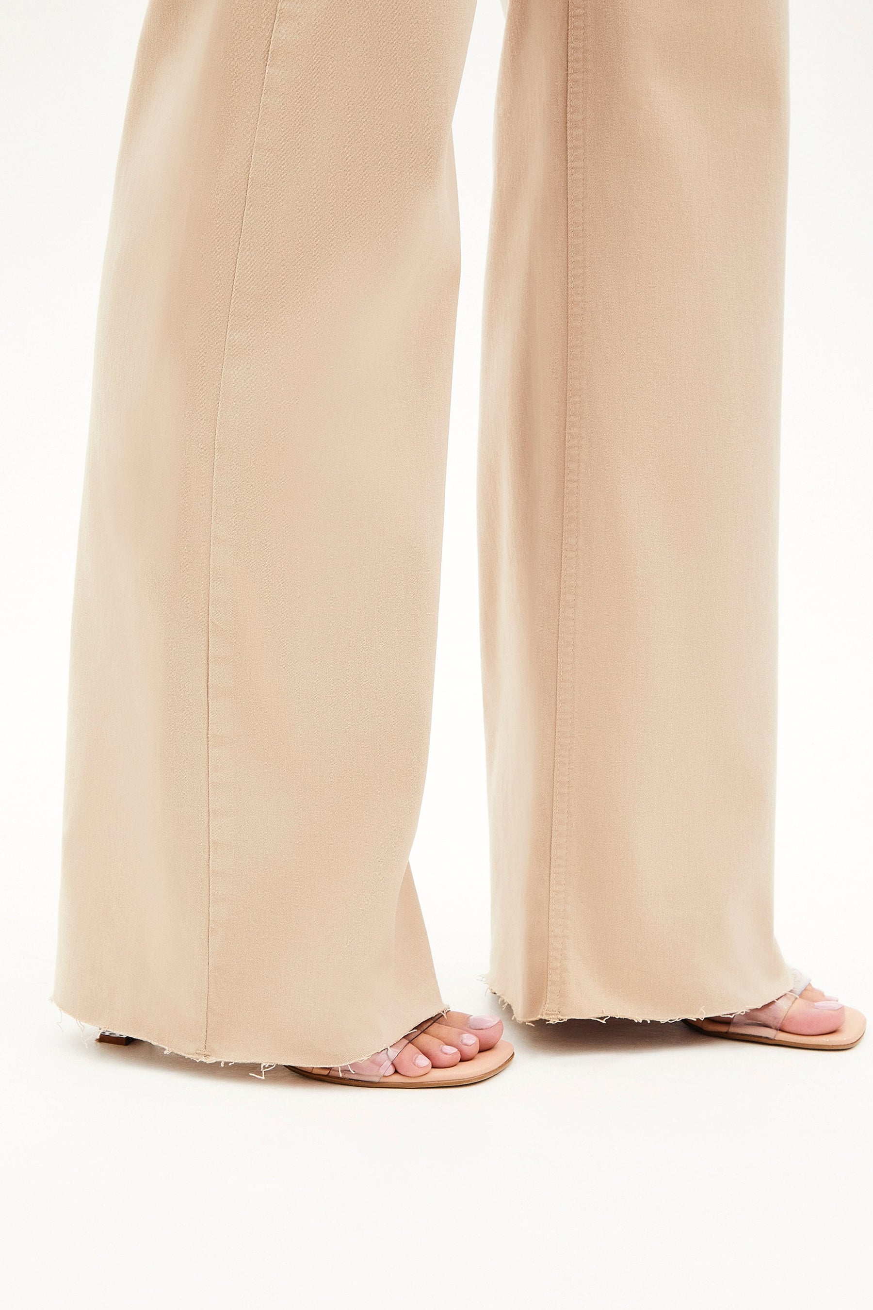 Calça Jeans Modeladora Nude Wide Leg Cós Super Alto
