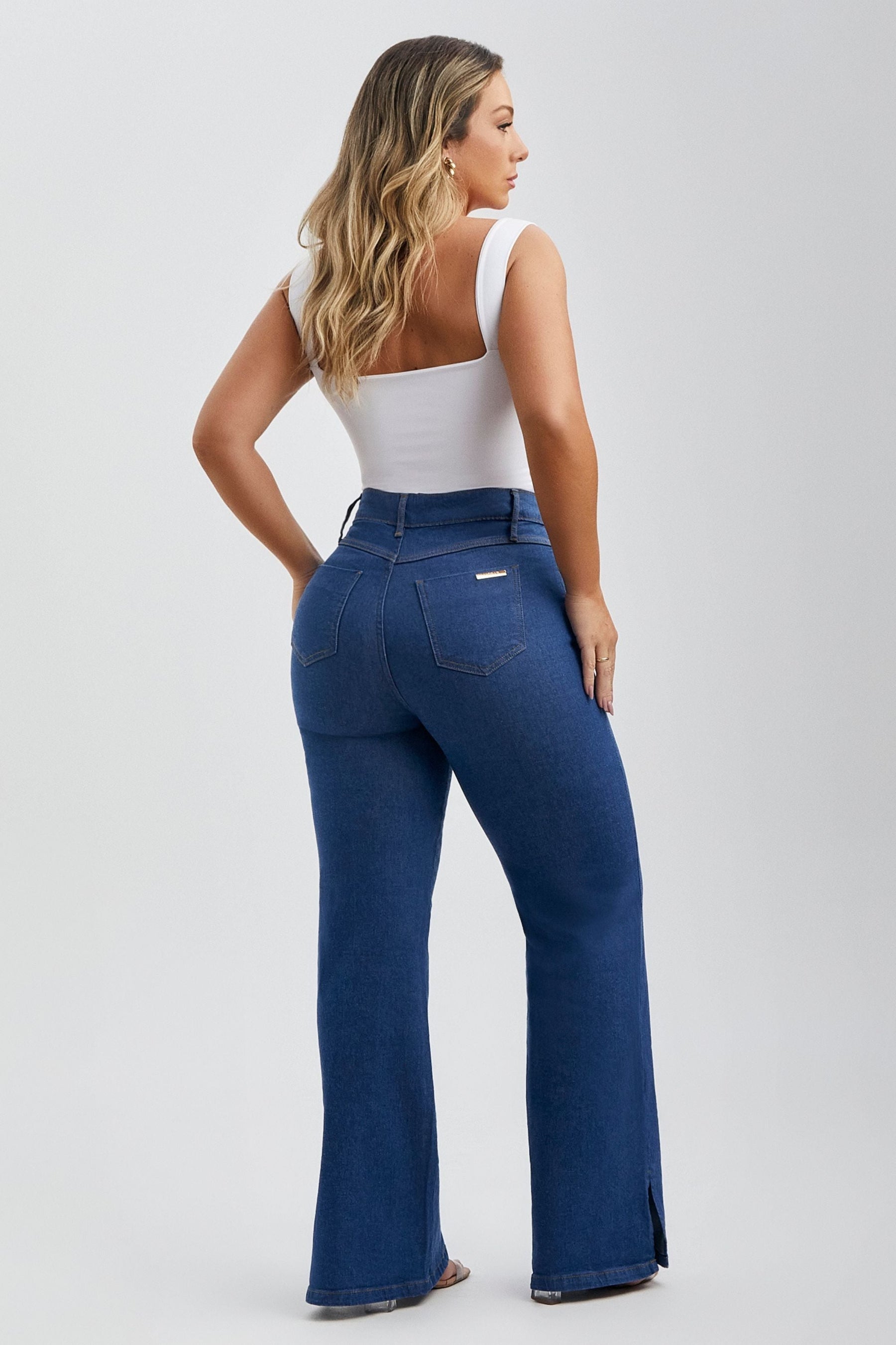 Calça Jeans Ultra Modeladora Wide Leg Jeans Médio Cós Médio