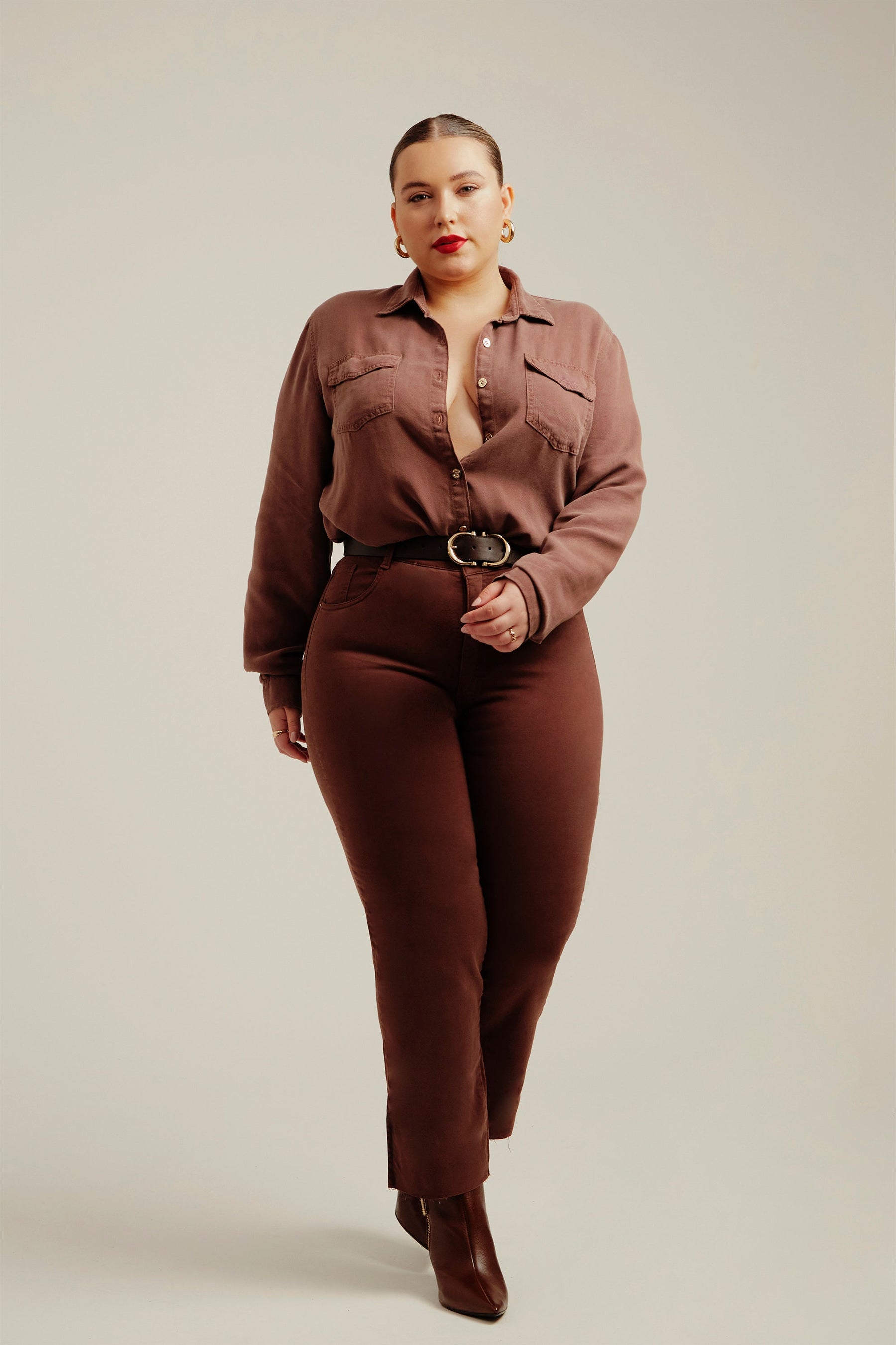 Calça Jeans Modeladora Coffee Reta Cós Alto