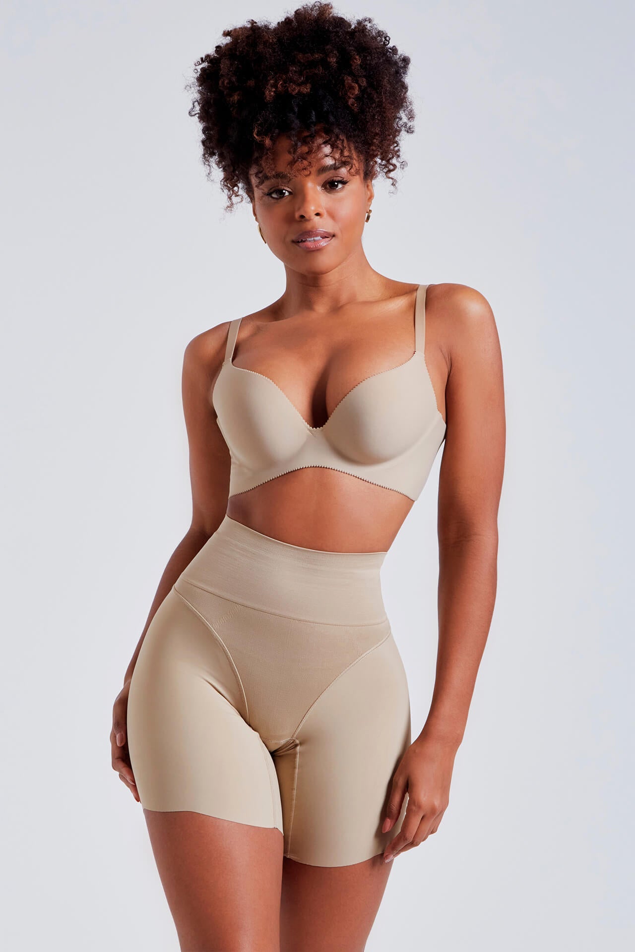 Shorts Modelador Que Afina Cintura Bege
