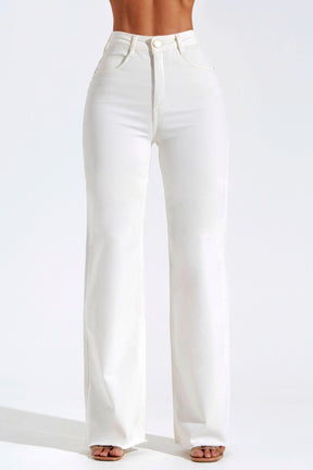 Calça Jeans Modeladora Off White Wide Leg Cós Super Alto