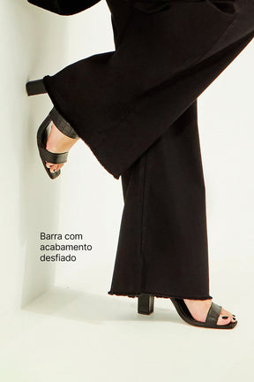 Calça Jeans Modeladora Wide Leg Preto Intenso Cós Super Alto