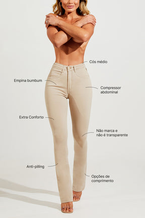 Calça Jeans Modeladora Nude Boot Cut Cós Médio