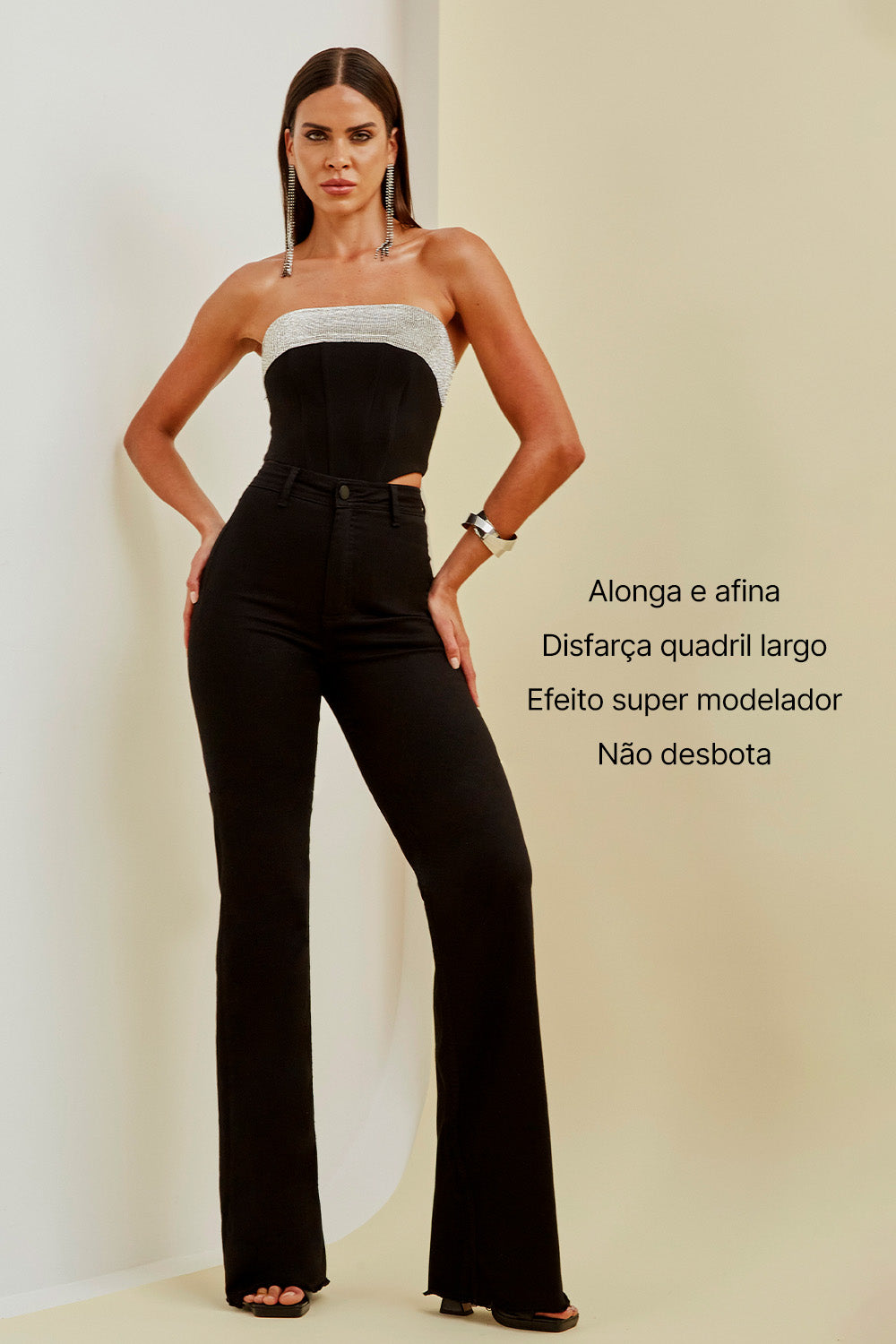 Calça Jeans Modeladora Wide Leg Preto Intenso Cós Super Alto
