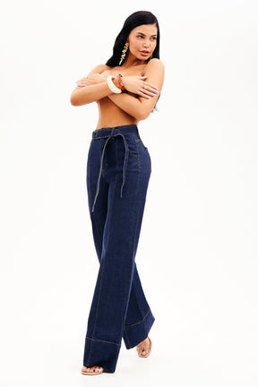 Calça Jeans de Rica Tecnológica Wide Leg Cós Super Alto