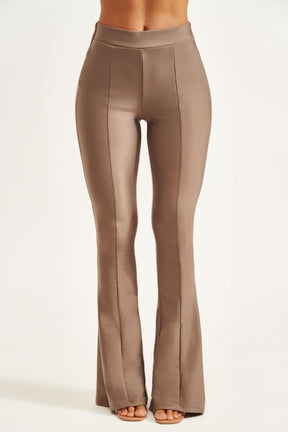Calça Ultra Modeladora Glam Flare Cós Alto - Fendi