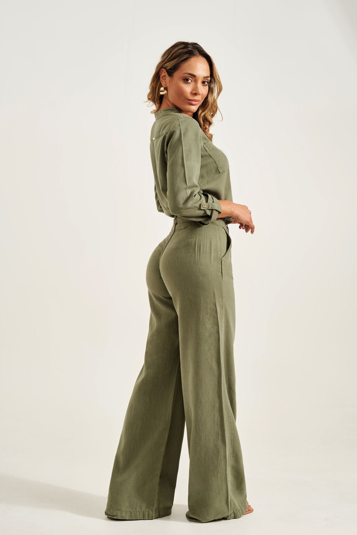 Calça Pantalona de Linho Térmico Dunas Verde Militar