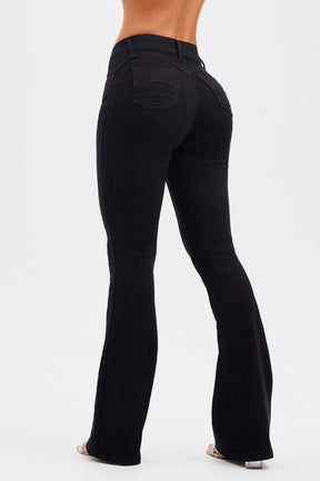 Calça Jeans Mega Bumbum Flare Preto Intenso Cós Médio