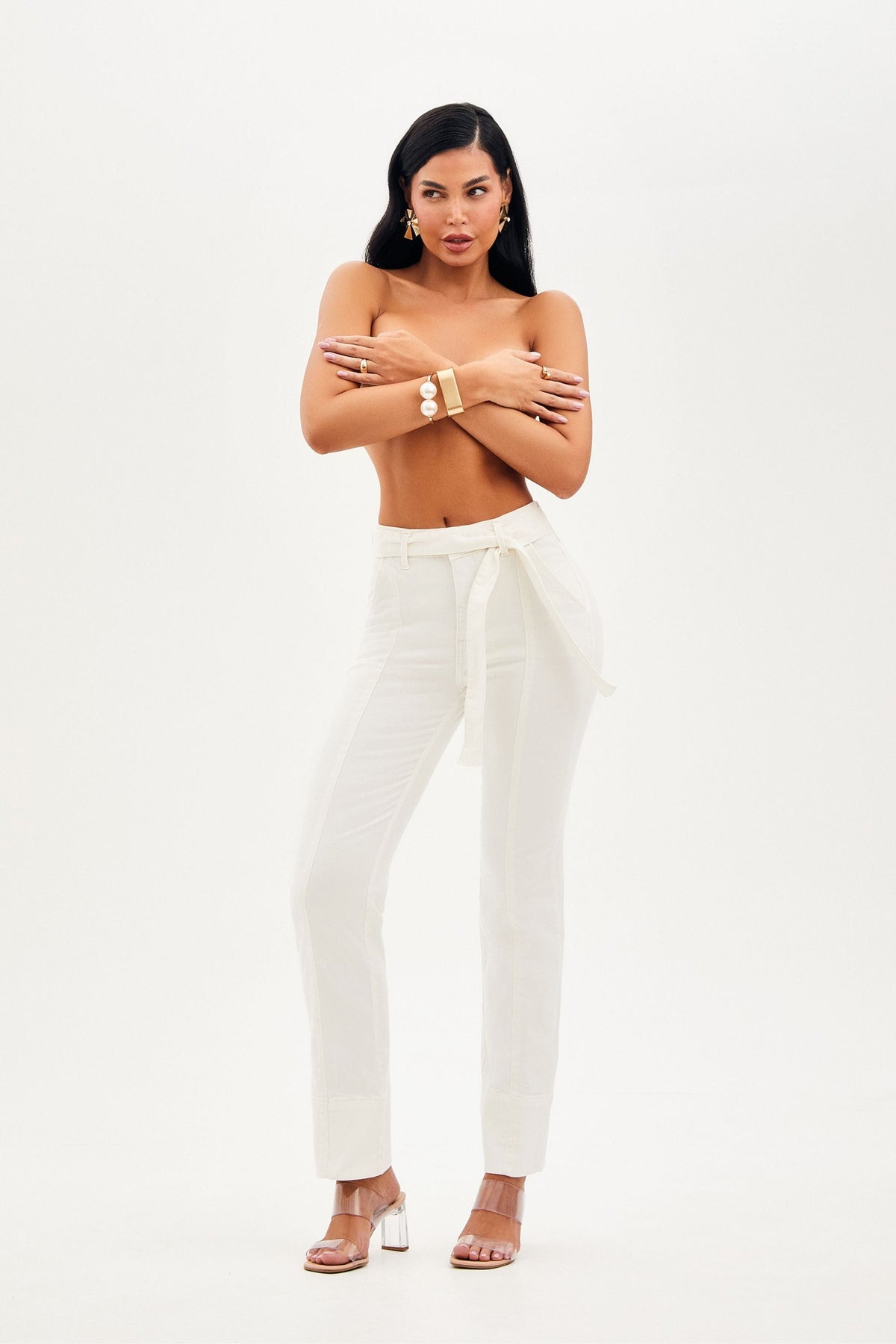 Calça Jeans de Rica Tecnológica Reta Off White Cós Médio