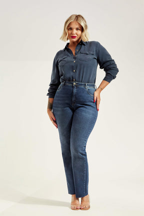 Calça Jeans Modeladora Essencial Reta Cós Super Alto