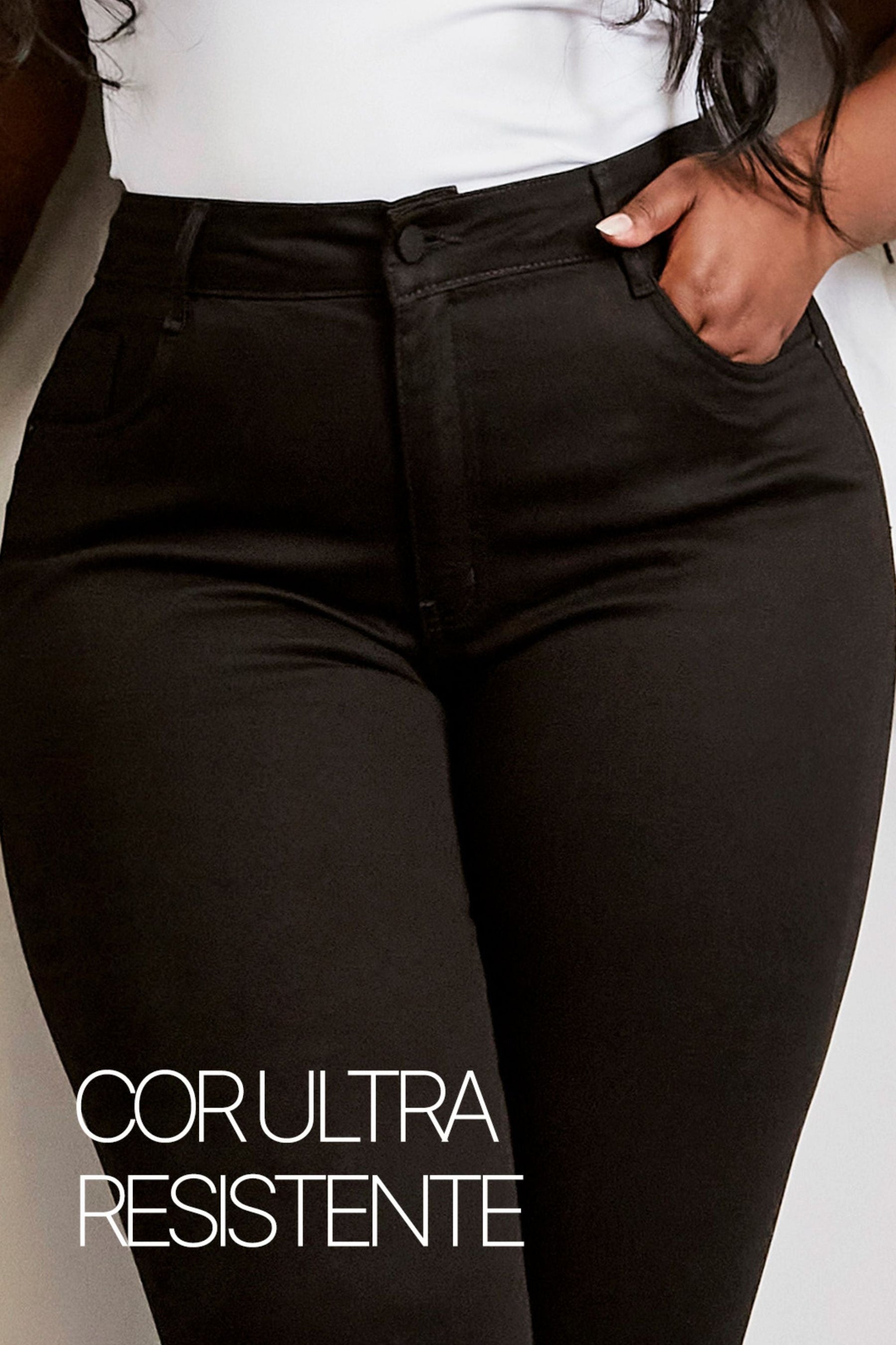 Calça Jeans Modeladora Flare Preto Intenso Cós Médio