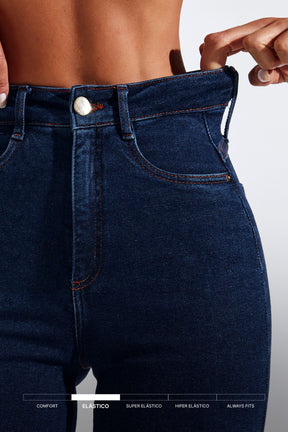 Calça Jeans Modeladora Luxury Pantalona Cós Super Alto