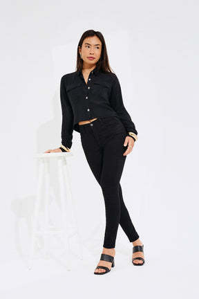 Calça Jeans Modeladora Skinny Preto Intenso Cós Médio